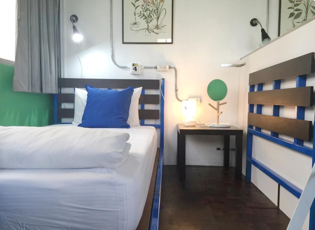 Saphaipae Hostel بانكوك الغرفة الصورة
