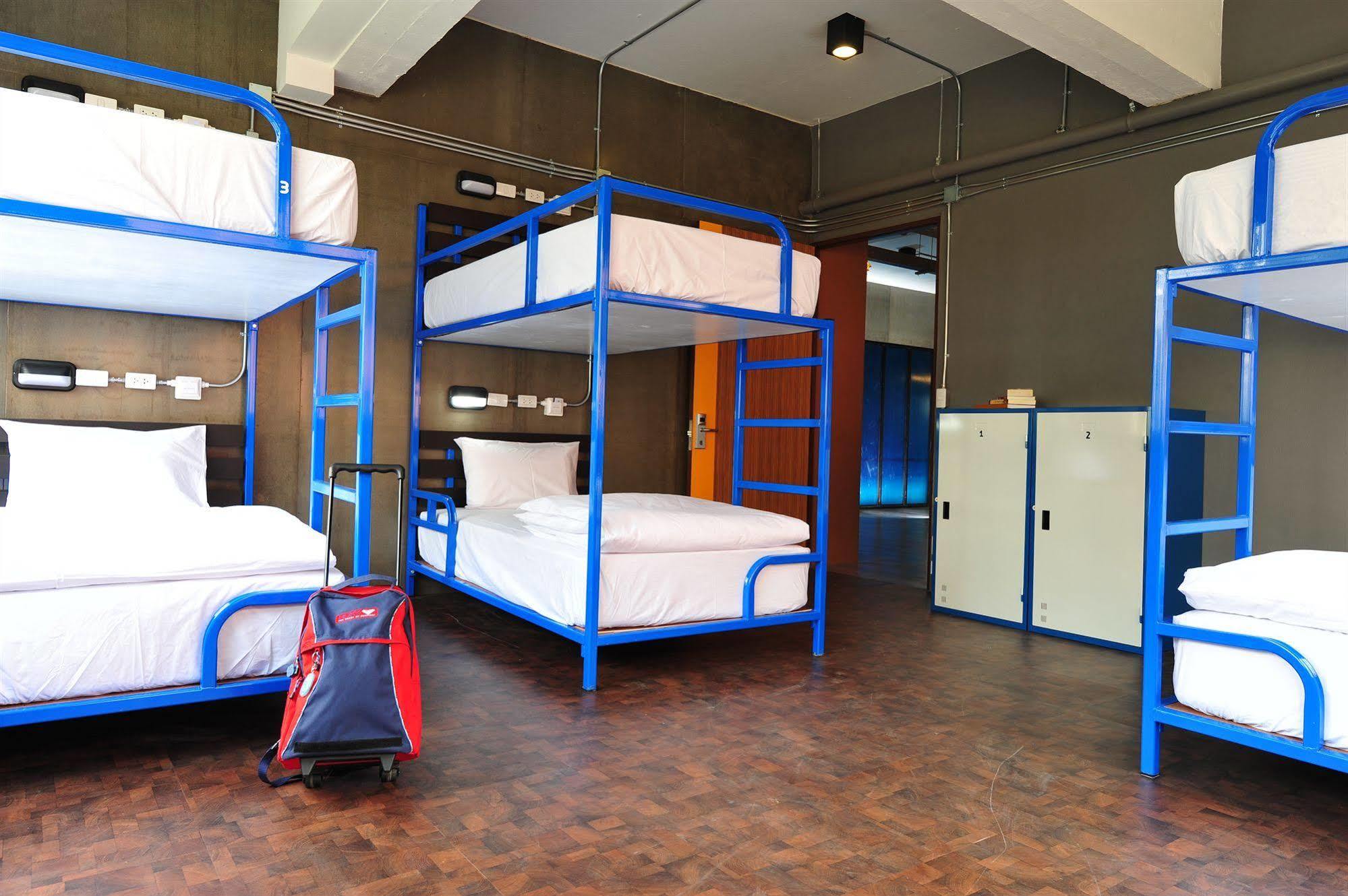 Saphaipae Hostel بانكوك المظهر الخارجي الصورة